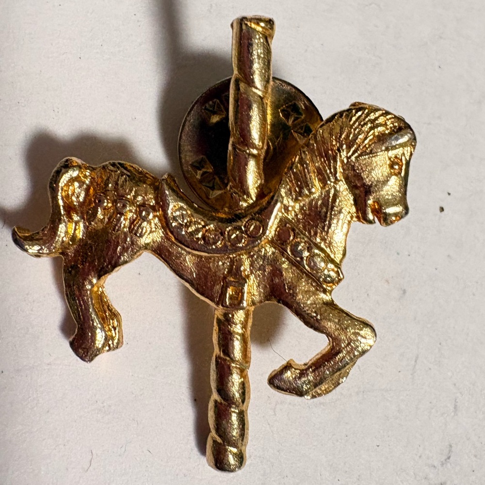Gold tone vintage Carousel Horse Brooch pin